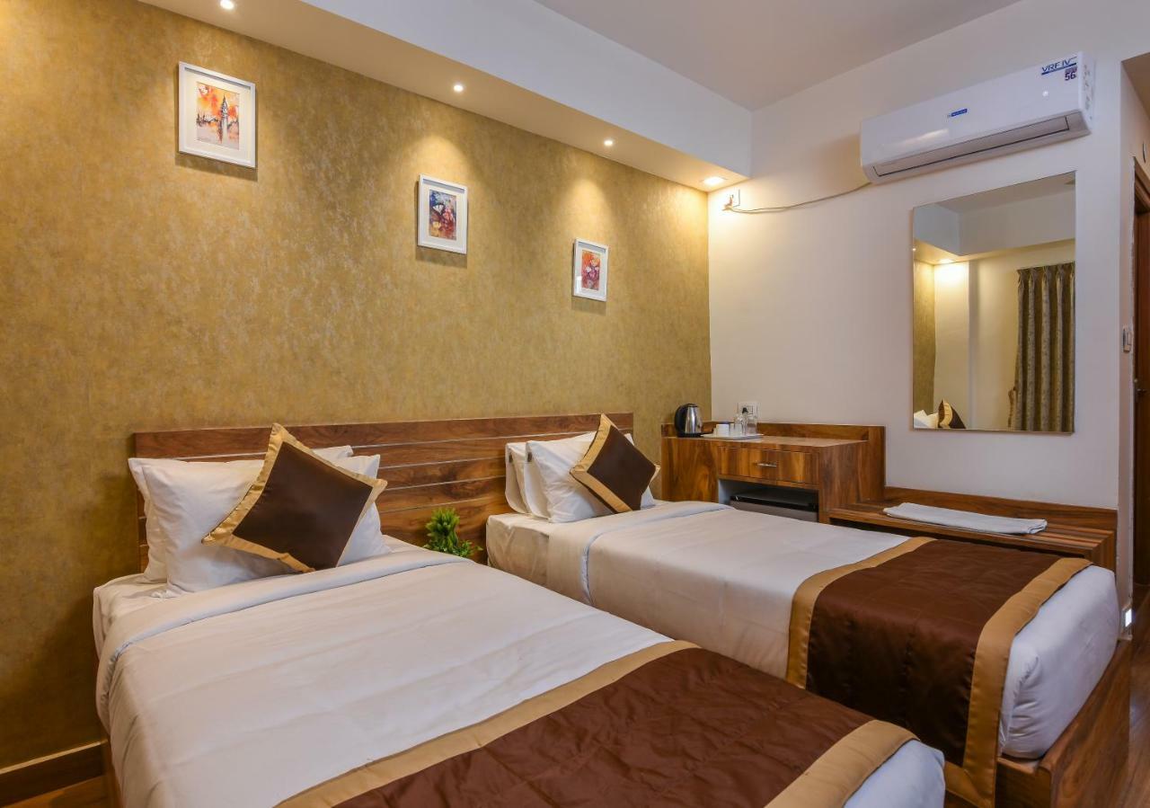 Kensington Suites Bangalore Exterior photo